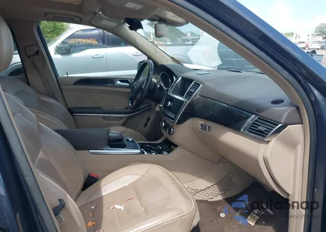 2013 Mercedes-Benz Gl 550 4Matic z USA, uszkodzony, nr VIN 4JGDF7DE5DA180778